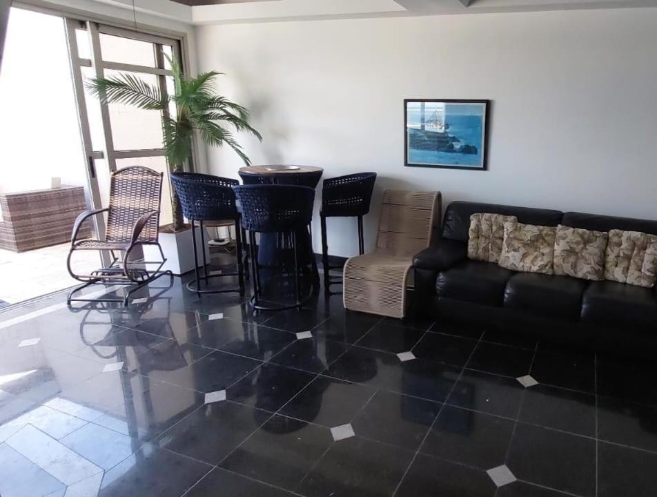 Appartamento Triplex Cabo Frio Esterno foto